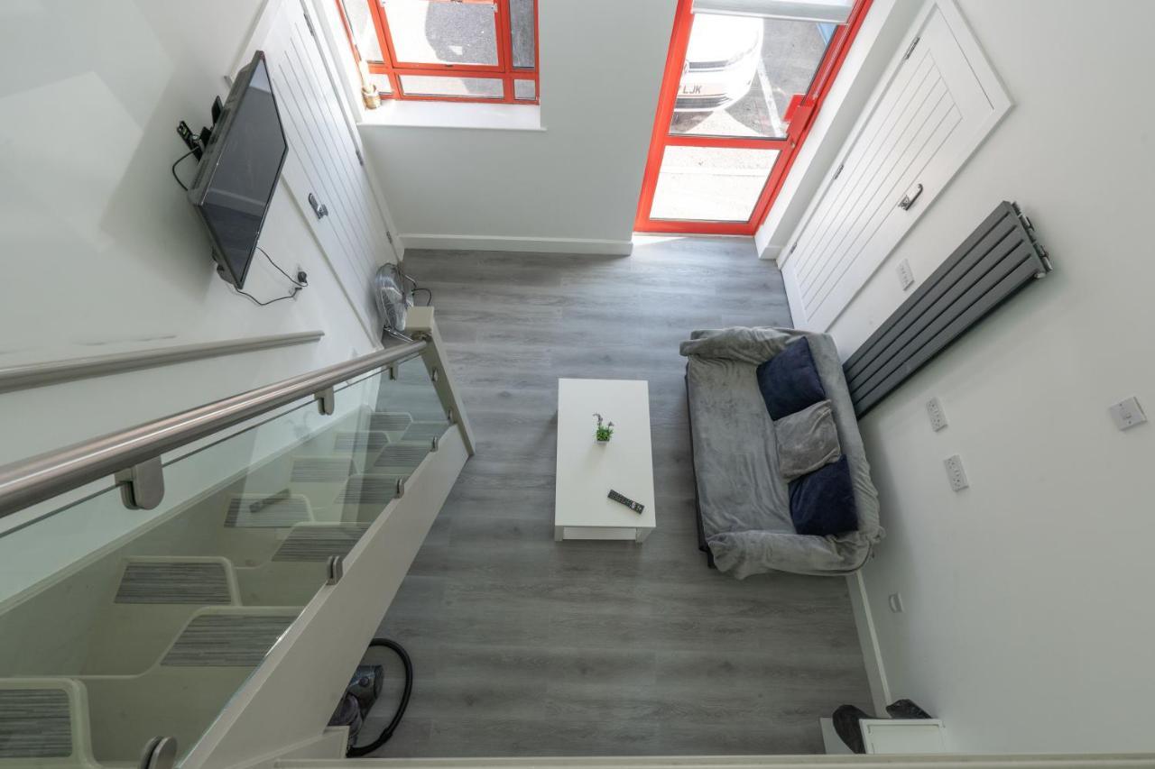 Modern & Stylish Studio In Reading Centre Apartment ภายนอก รูปภาพ